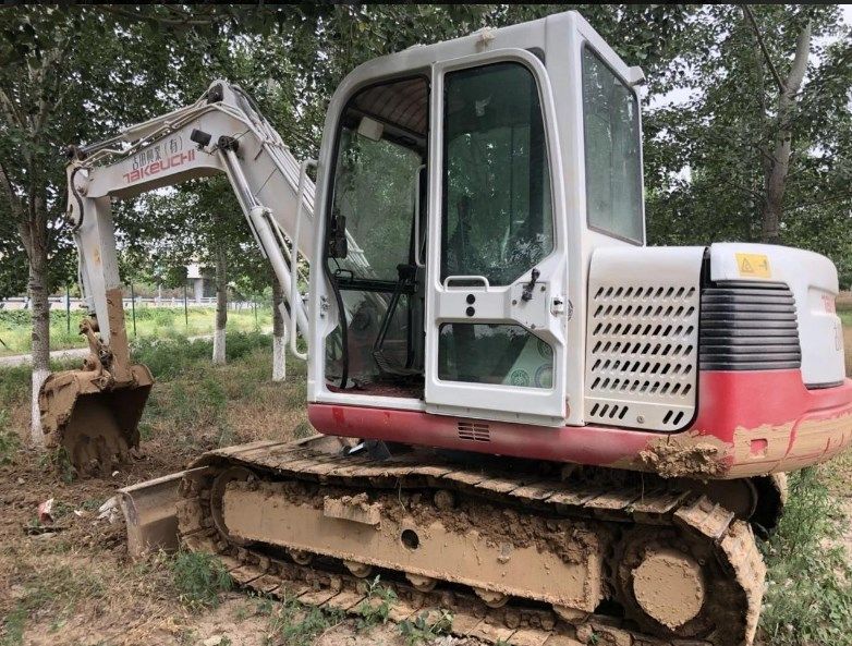 竹内tb180挖掘机