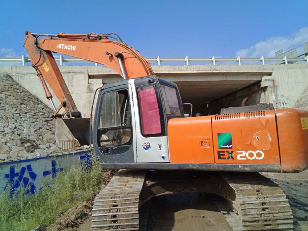 日立ex200-5 挖掘机-立刻卖工程机械网