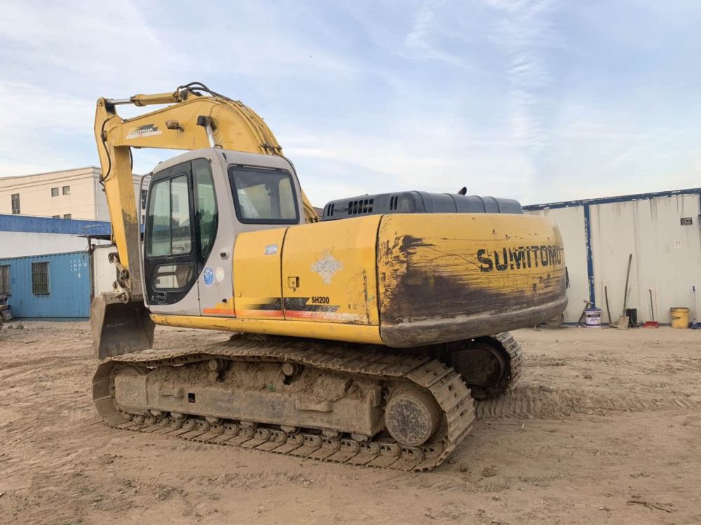 住友sh200a3 挖掘机