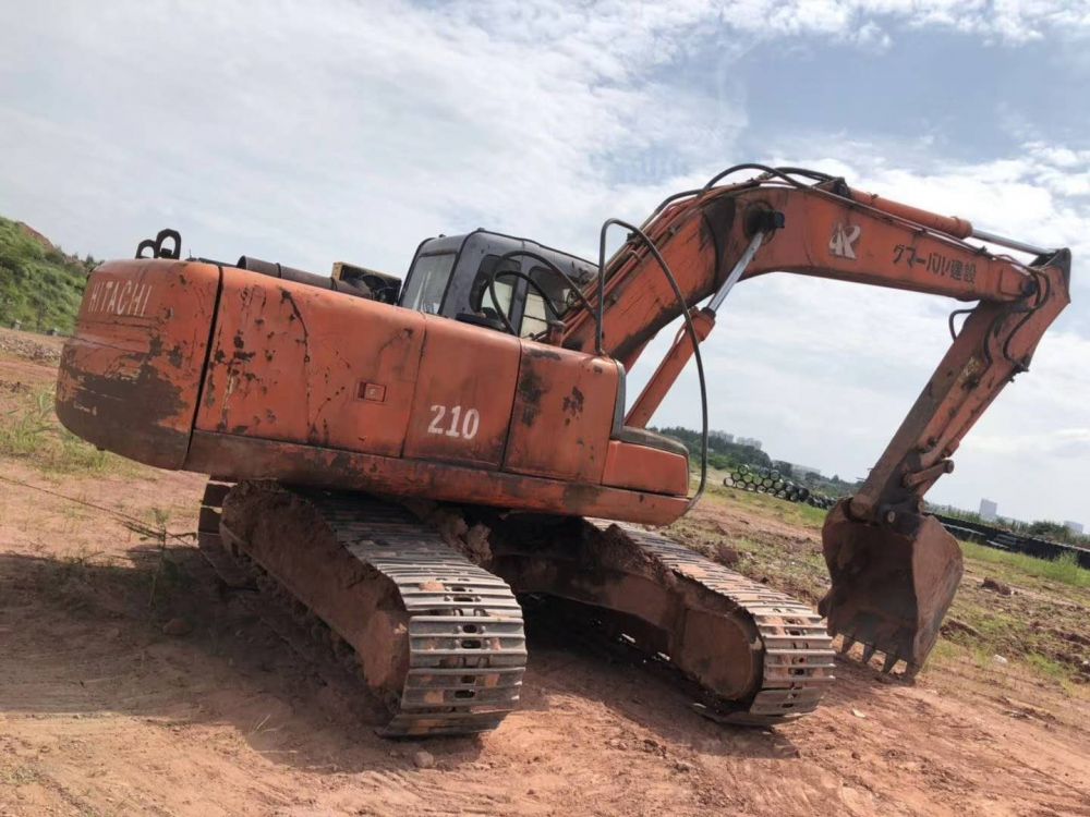 日立zx200-6 挖掘机