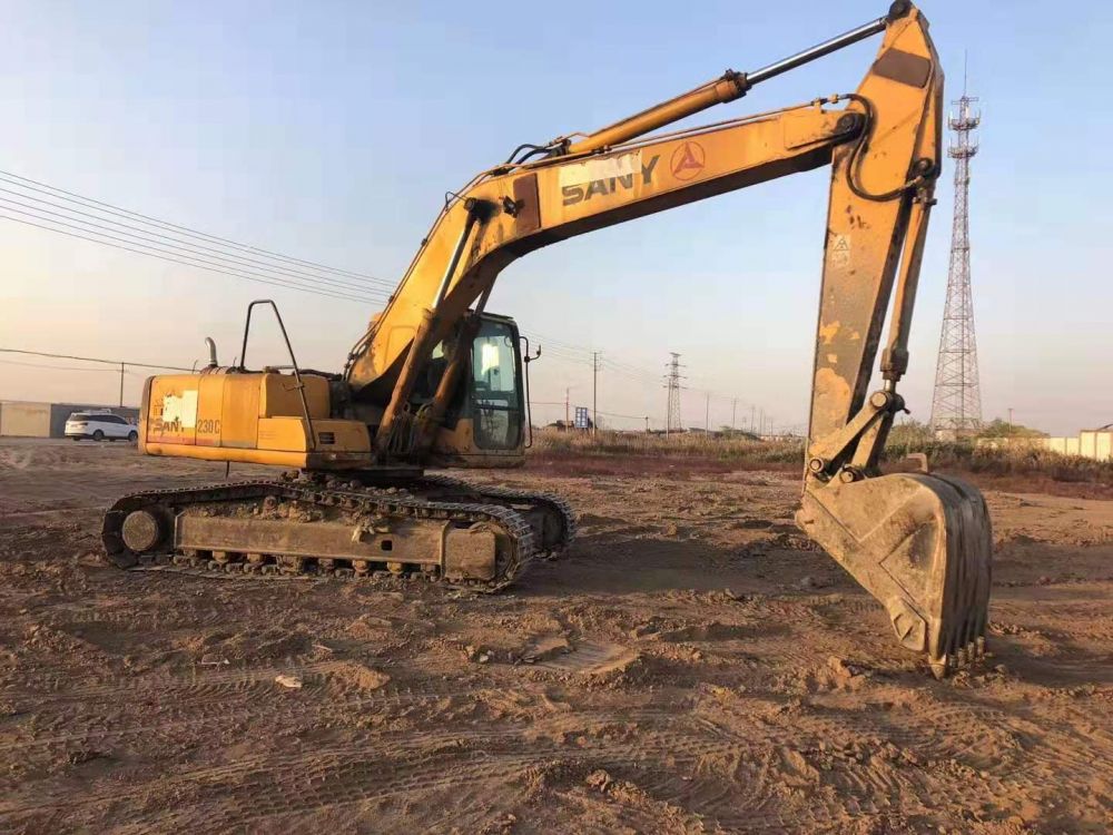 三一重工 sy200c 挖掘机