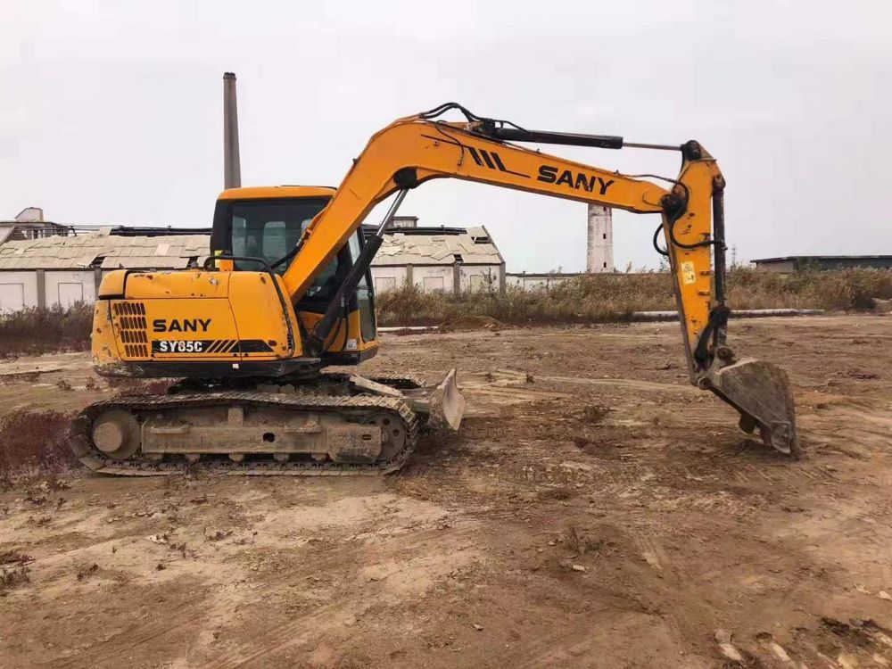 三一重工 sy75c-8 挖掘机