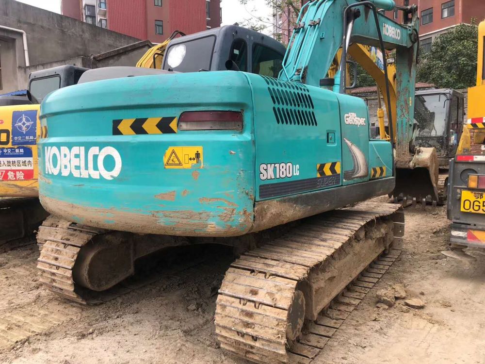 神钢sk140 挖掘机