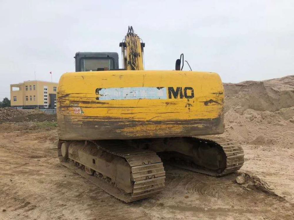 住友sh210lc-5 挖掘机