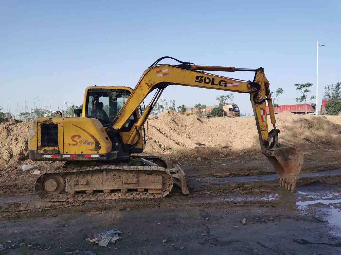 临工lg685 挖掘机-立刻卖工程机械网