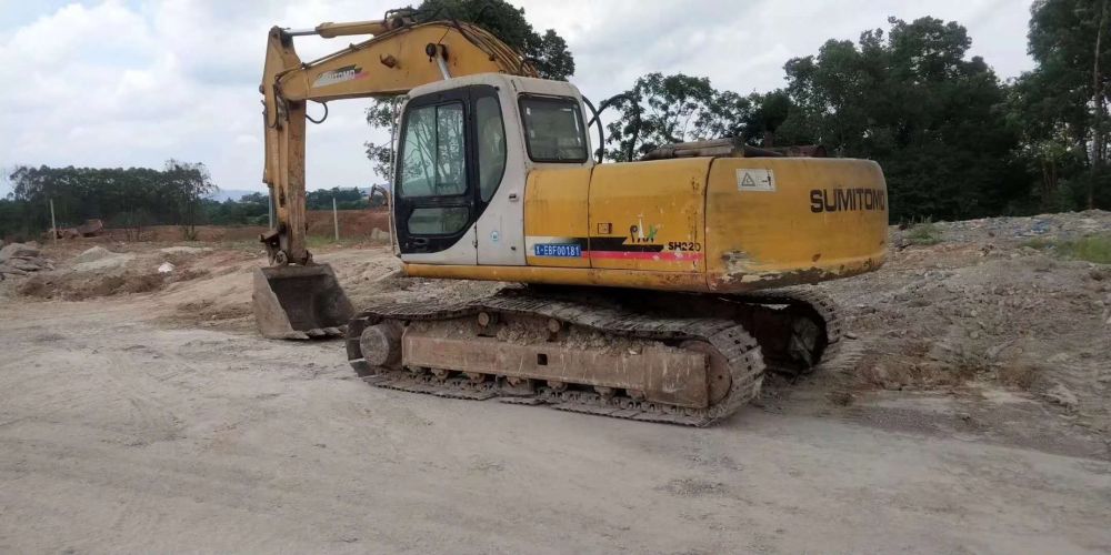 住友sh200z3 挖掘机