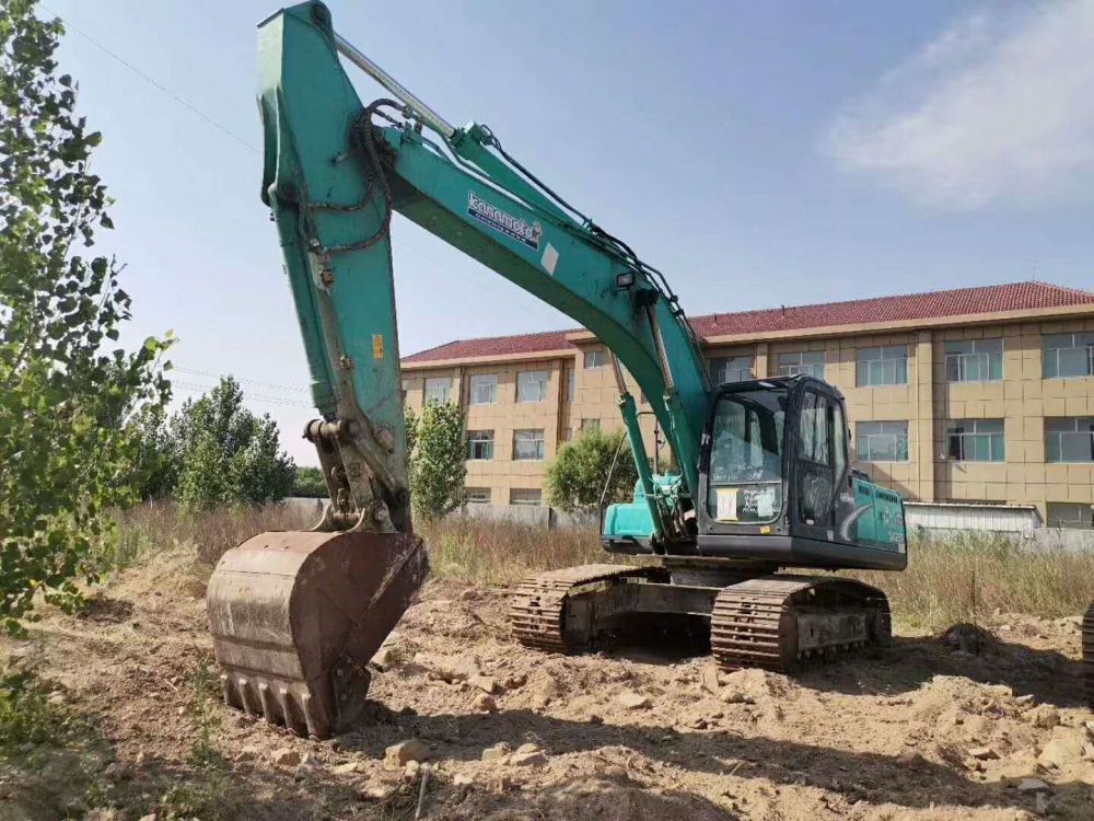 神钢sk200超8 挖掘机