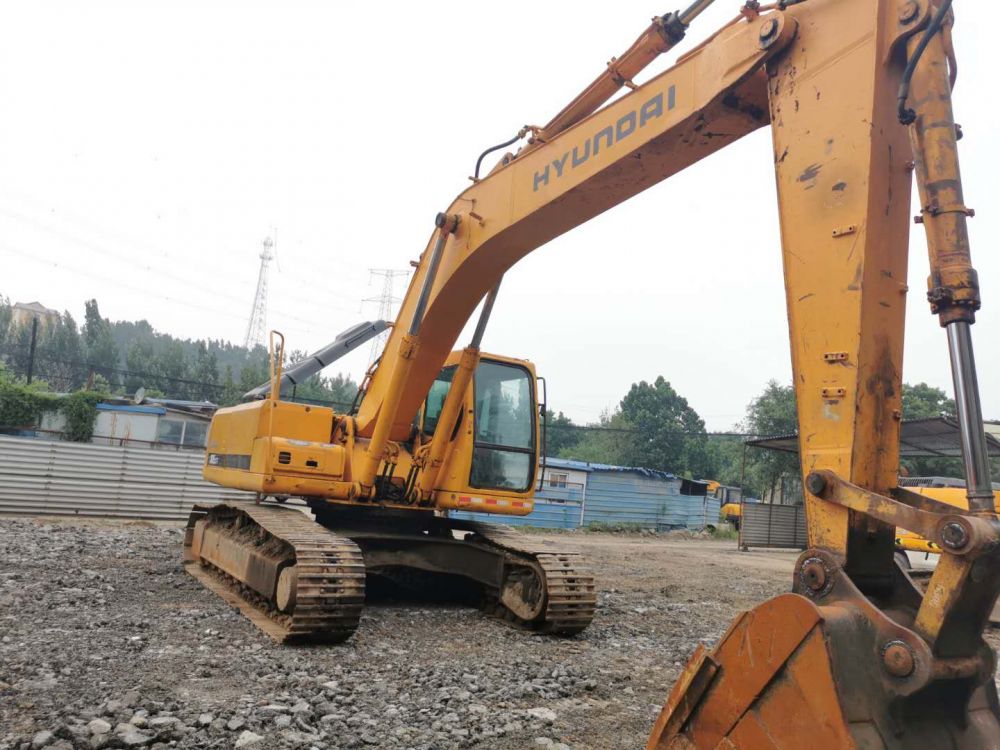 现代r305lc-7 挖掘机