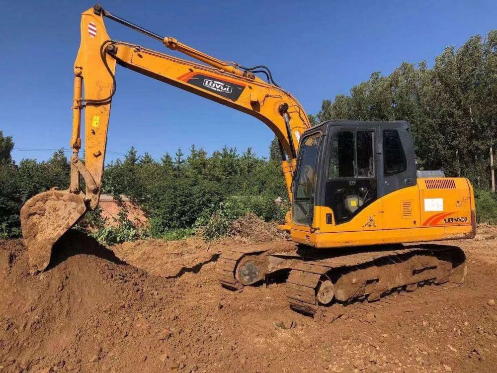 雷沃重工fr150挖掘机