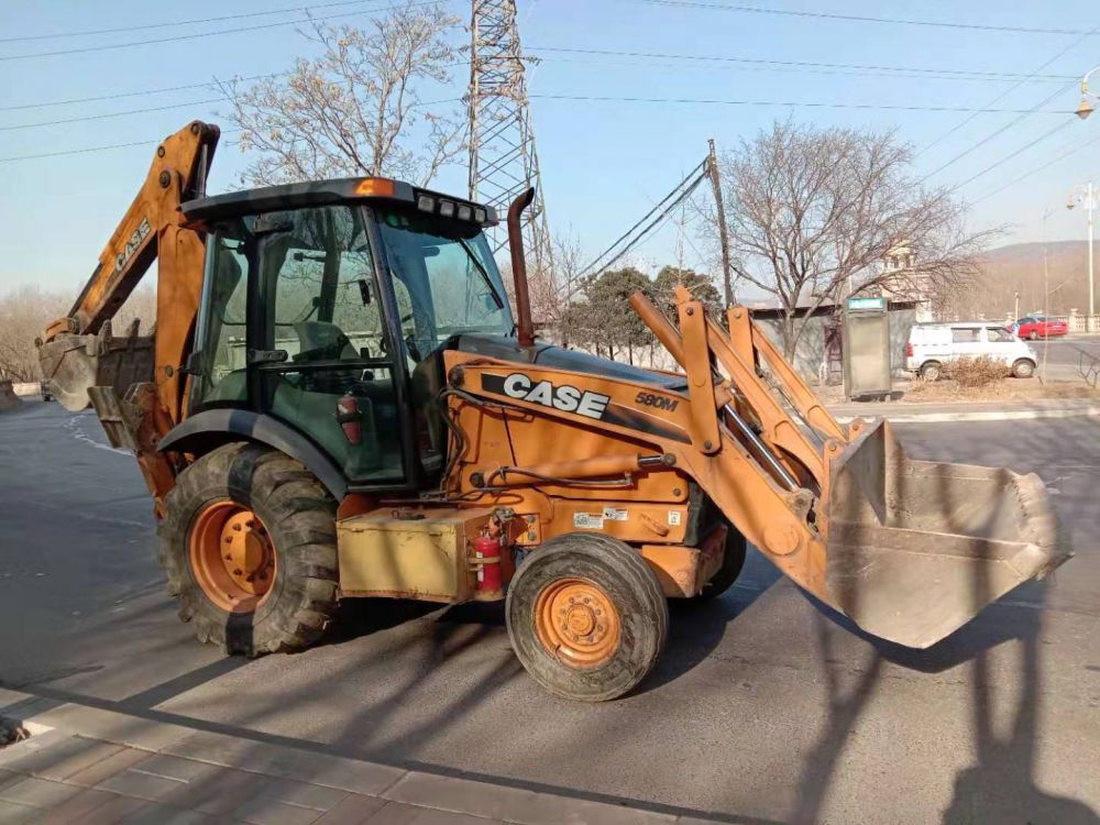 凯斯580m 挖掘机